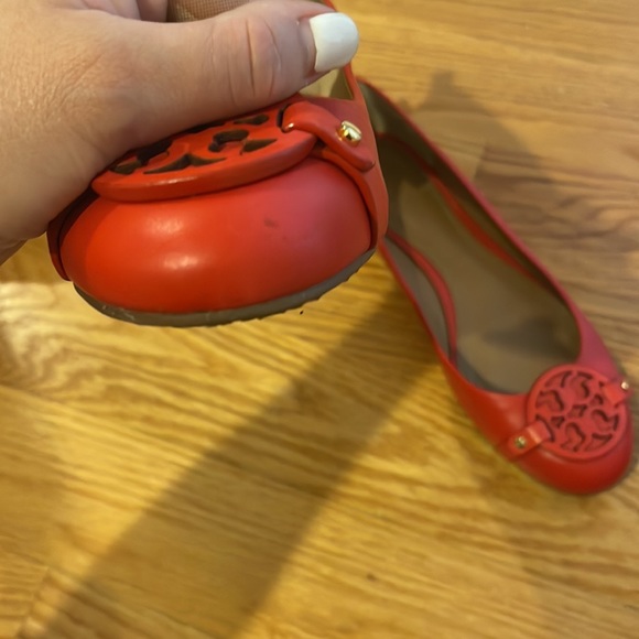 TORY BURCH RED SHOES FLATS 8.5 - Picture 4 of 8